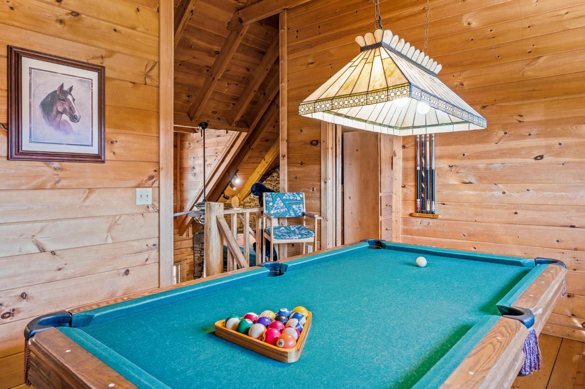 Bearfoot Pines - True Log Cabin - Wi-Fi, Hot Tub, Fishing, Deck With Views! - Mins To Pf 塞维尔维尔 外观 照片