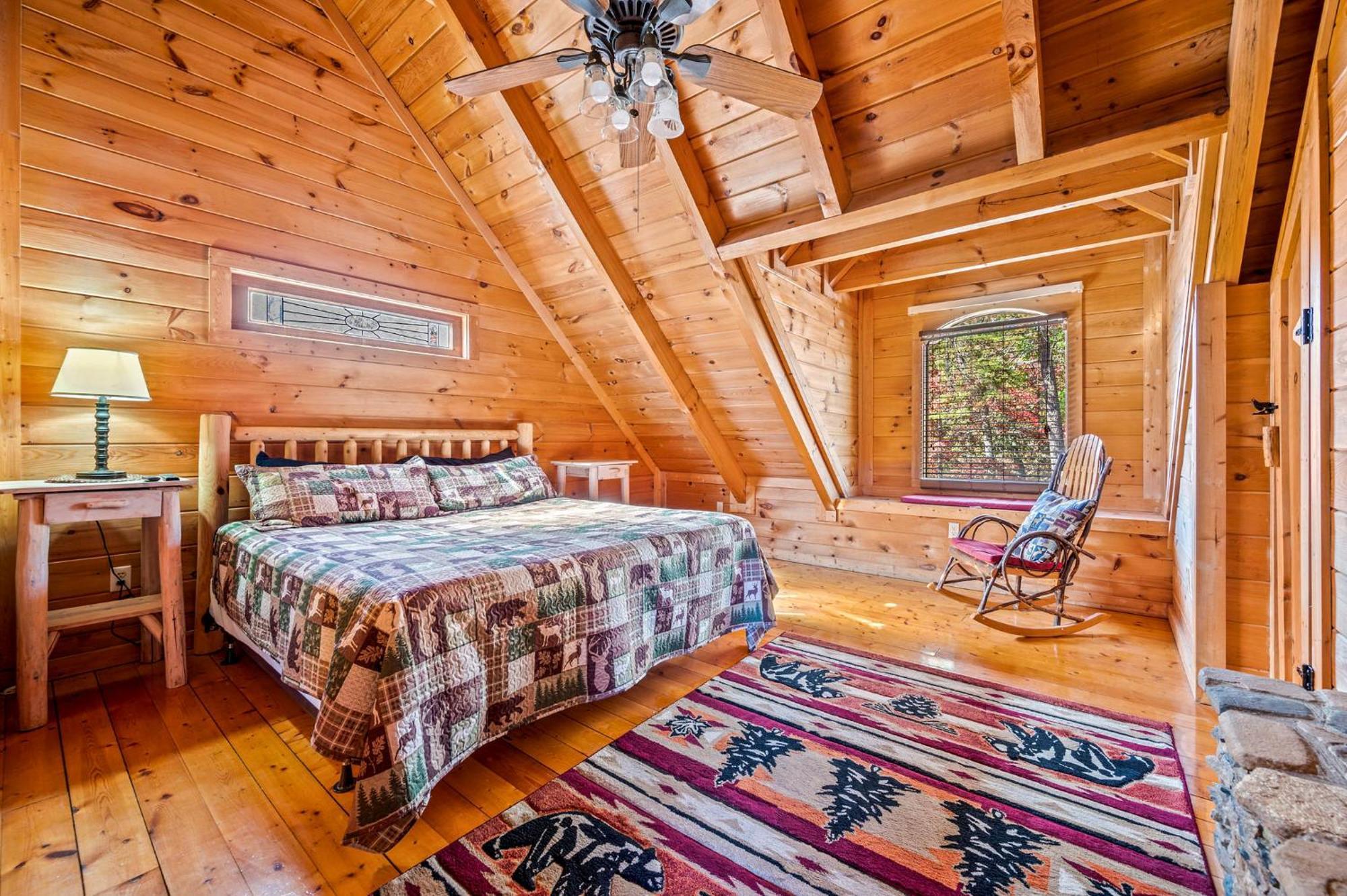 Bearfoot Pines - True Log Cabin - Wi-Fi, Hot Tub, Fishing, Deck With Views! - Mins To Pf 塞维尔维尔 外观 照片