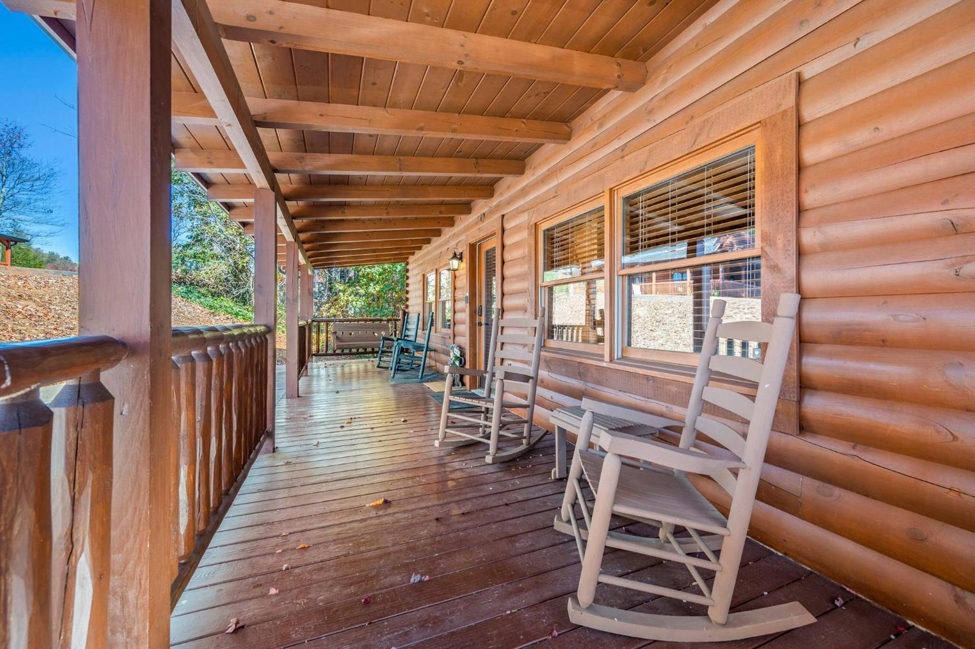Bearfoot Pines - True Log Cabin - Wi-Fi, Hot Tub, Fishing, Deck With Views! - Mins To Pf 塞维尔维尔 外观 照片
